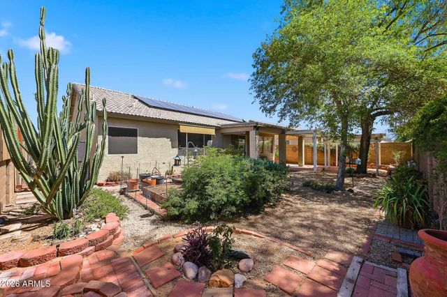13627 W TARA Lane, Surprise, AZ 85374