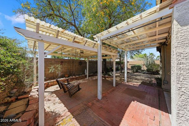 13627 W TARA Lane, Surprise, AZ 85374