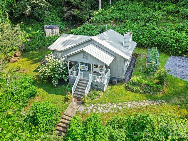 6115 Skyland Drive, Sylva, NC 28779