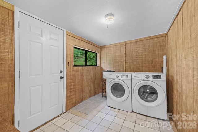 6115 Skyland Drive, Sylva, NC 28779