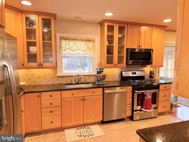 128 COURTHOUSE RD, Stafford, VA 22554