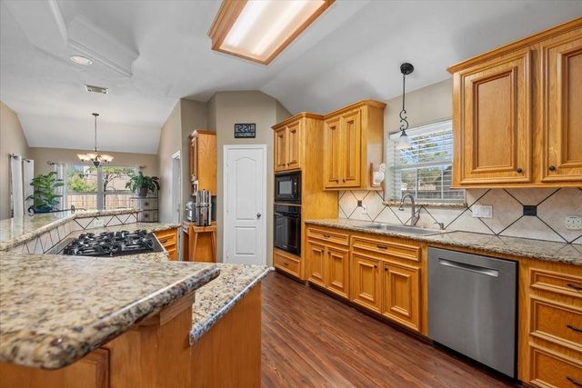 5818 Pacco Lane, Magnolia, TX 77354