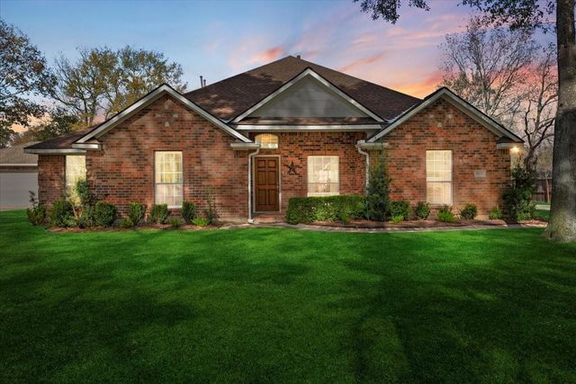 5818 Pacco Lane, Magnolia, TX 77354