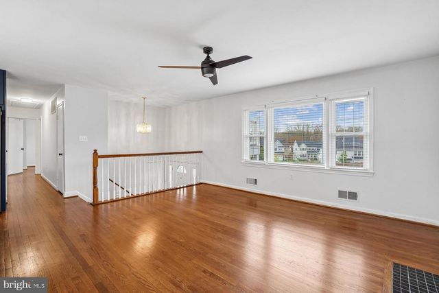 8320 TELEGRAPH RD, Lorton, VA 22079