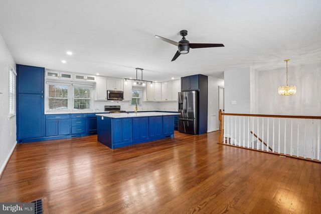 8320 TELEGRAPH RD, Lorton, VA 22079