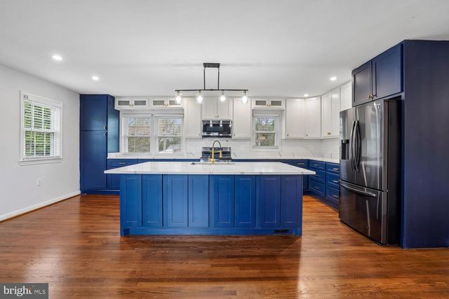 8320 TELEGRAPH RD, Lorton, VA 22079