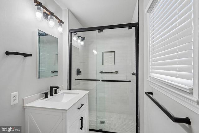 8320 TELEGRAPH RD, Lorton, VA 22079