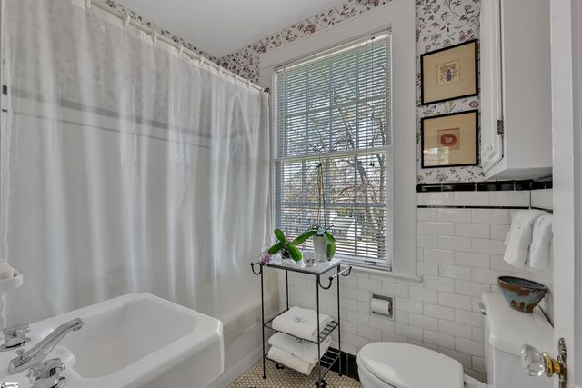 112 Rosewood Lane, Spartanburg, SC 29302