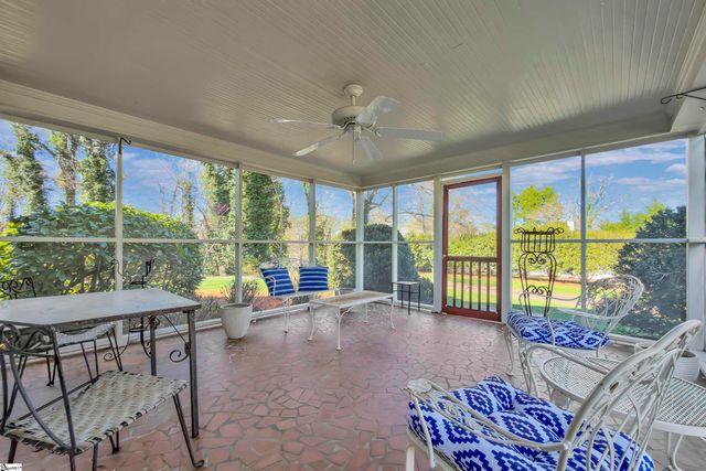 112 Rosewood Lane, Spartanburg, SC 29302