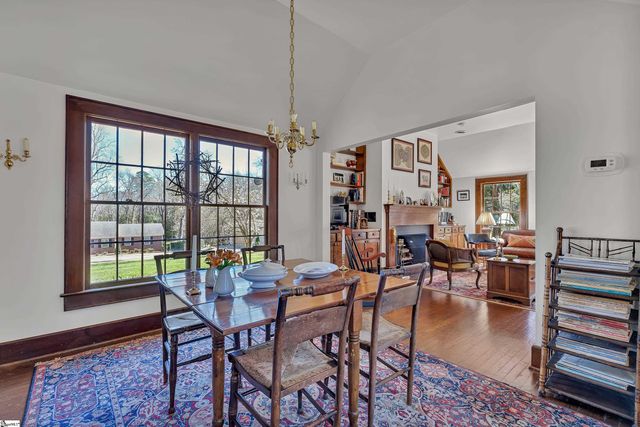 112 Rosewood Lane, Spartanburg, SC 29302