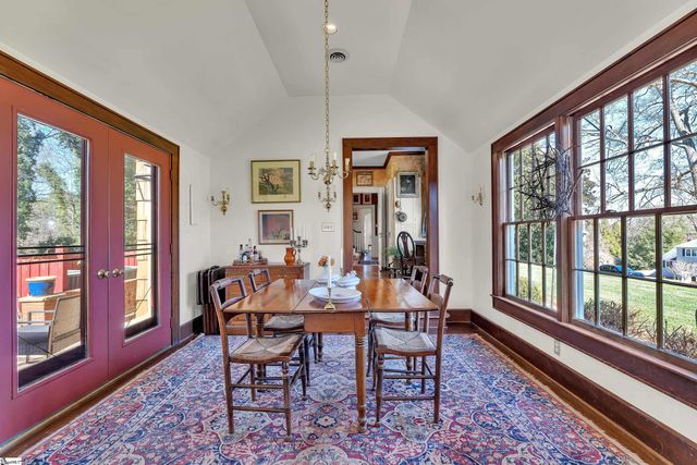 112 Rosewood Lane, Spartanburg, SC 29302