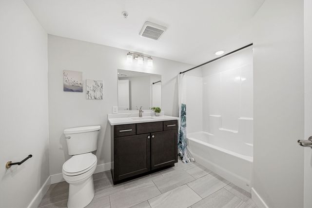 269 Main St U4001, Reading, MA 01867