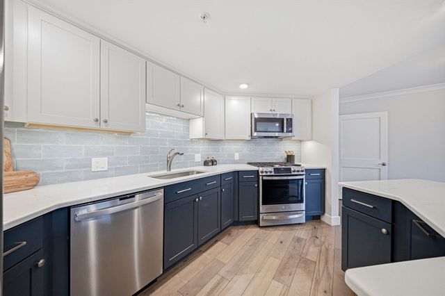 269 Main St U4001, Reading, MA 01867