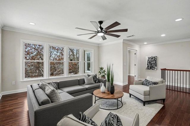 5128 Brittany Dr, Old Hickory, TN 37138