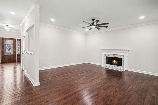 5128 Brittany Dr, Old Hickory, TN 37138