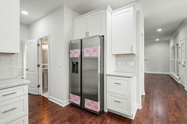 5128 Brittany Dr, Old Hickory, TN 37138