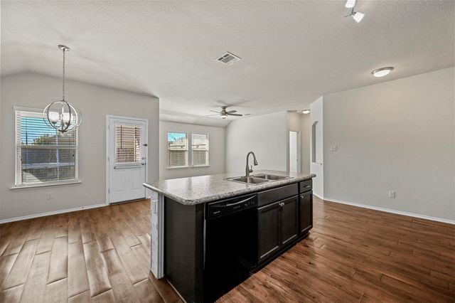 231 Clydesdale Street, Waxahachie, TX 75165