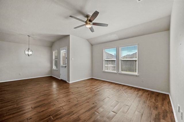 231 Clydesdale Street, Waxahachie, TX 75165