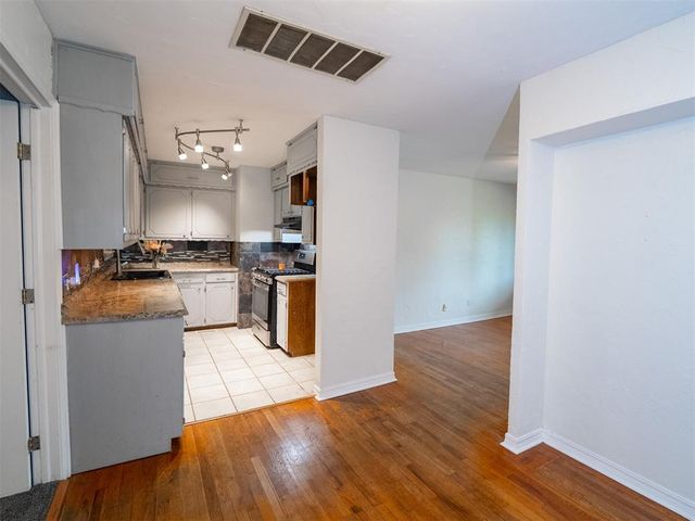 11005 NE 11th Street, Choctaw, OK 73020