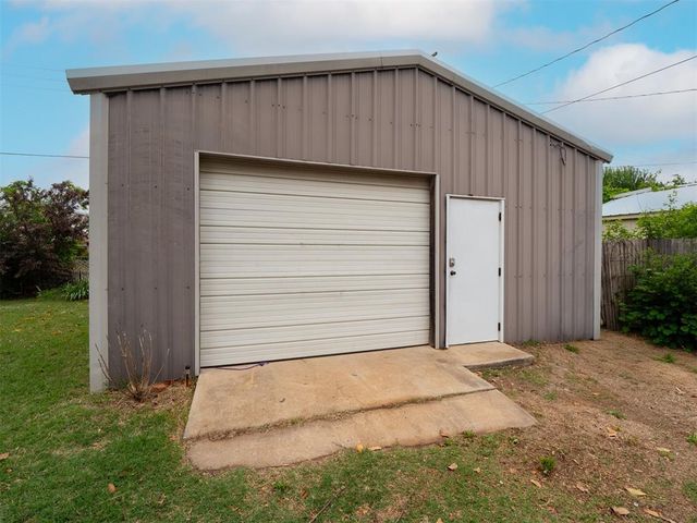 11005 NE 11th Street, Choctaw, OK 73020