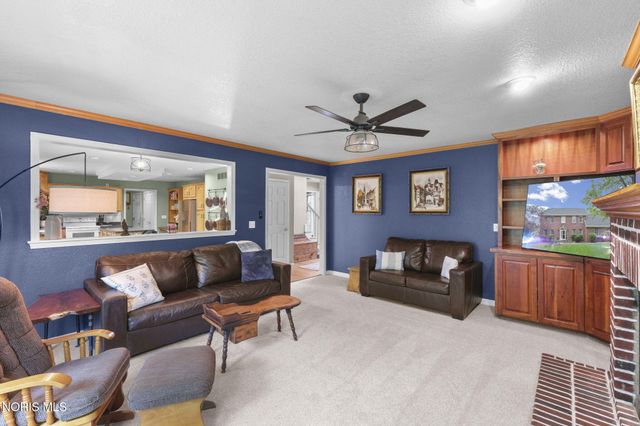 337 Osage Court, Perrysburg, OH 43551