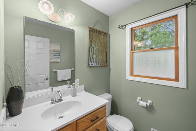 337 Osage Court, Perrysburg, OH 43551