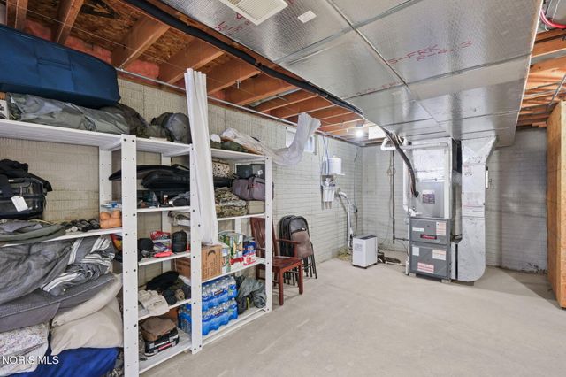 337 Osage Court, Perrysburg, OH 43551