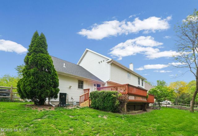 337 Osage Court, Perrysburg, OH 43551