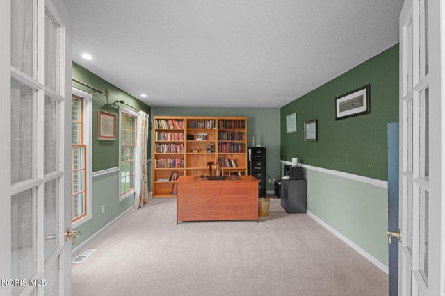 337 Osage Court, Perrysburg, OH 43551