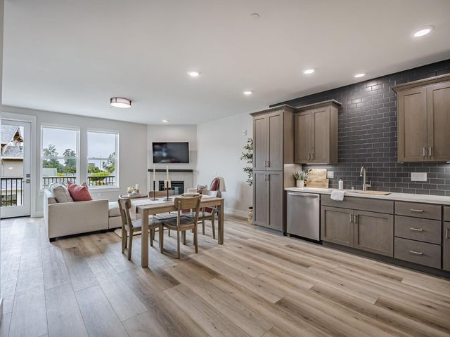 111 Aptos Village Way 3, Aptos, CA 95003