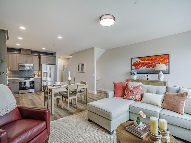 111 Aptos Village Way 3, Aptos, CA 95003