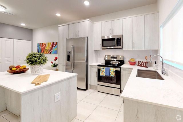 3920 Melaleuca Lane 303, Lake Worth Beach, FL 33461