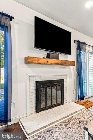 53 SOUTHGATE DR, Mount Laurel, NJ 08054