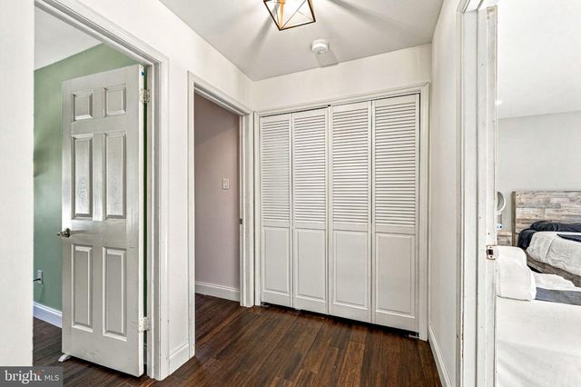 53 SOUTHGATE DR, Mount Laurel, NJ 08054