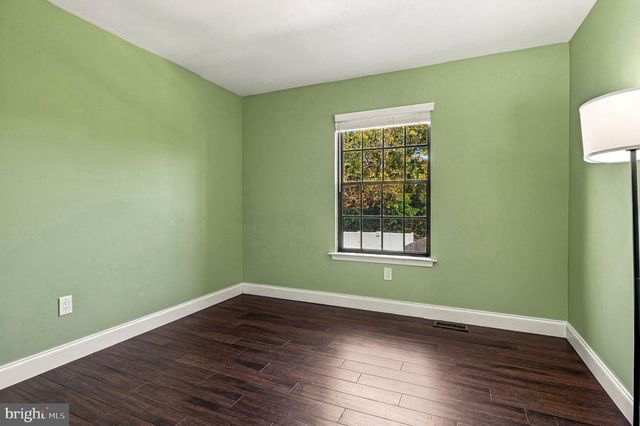 53 SOUTHGATE DR, Mount Laurel, NJ 08054