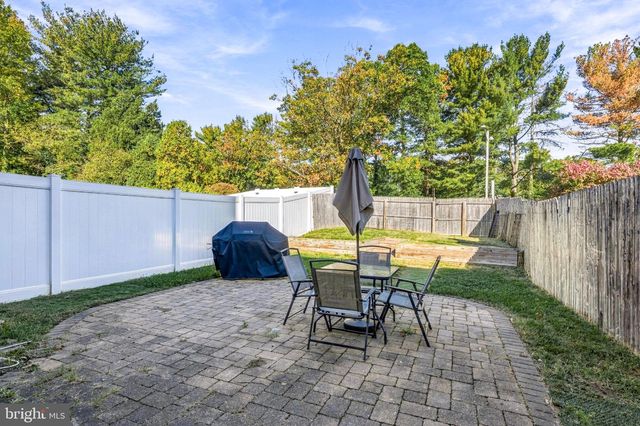 53 SOUTHGATE DR, Mount Laurel, NJ 08054