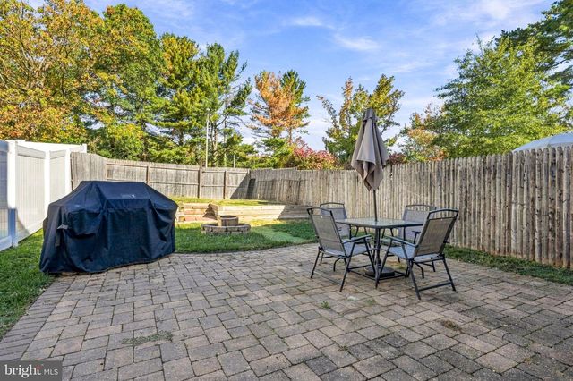 53 SOUTHGATE DR, Mount Laurel, NJ 08054