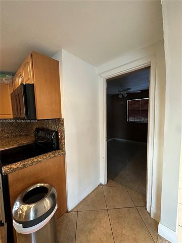 7150 Coolidge St, Hollywood, FL 33024