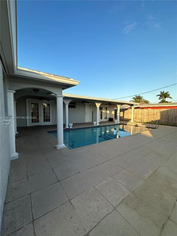 7150 Coolidge St, Hollywood, FL 33024