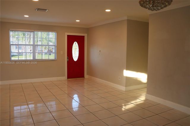 7150 Coolidge St, Hollywood, FL 33024