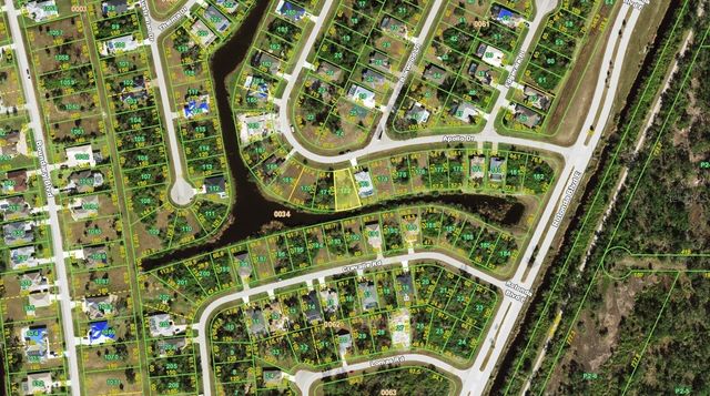 215 APOLLO DRIVE, Rotonda West, FL 33947