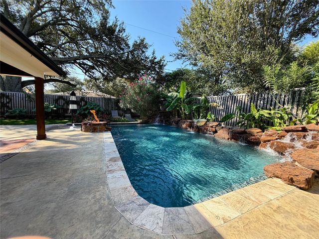 3608 Cedarcrest Drive, Pasadena, TX 77503