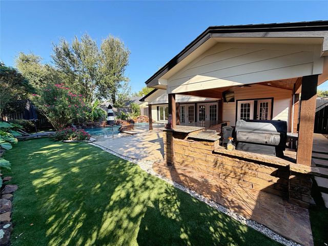 3608 Cedarcrest Drive, Pasadena, TX 77503