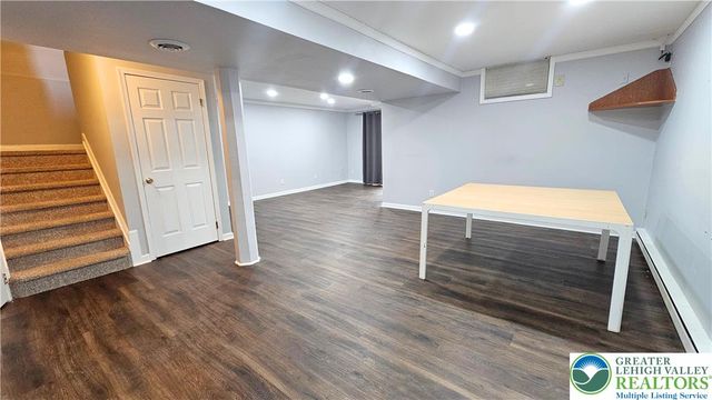 1036 1st Avenue, Hellertown Boro, PA 18055