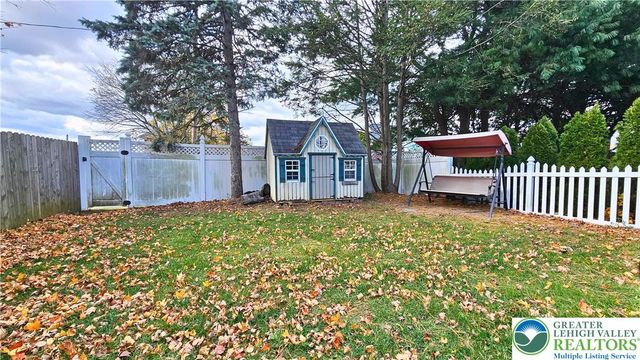 1036 1st Avenue, Hellertown Boro, PA 18055