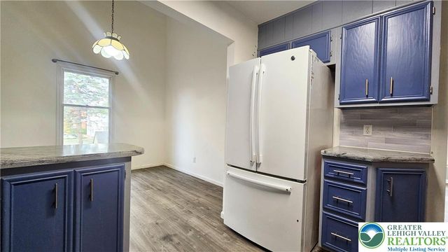 1036 1st Avenue, Hellertown Boro, PA 18055