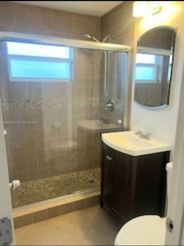 323 Northlake Dr 325, North Palm Beach, FL 33408