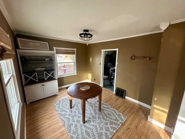 308 34th Street NE, Cedar Rapids, IA 52402