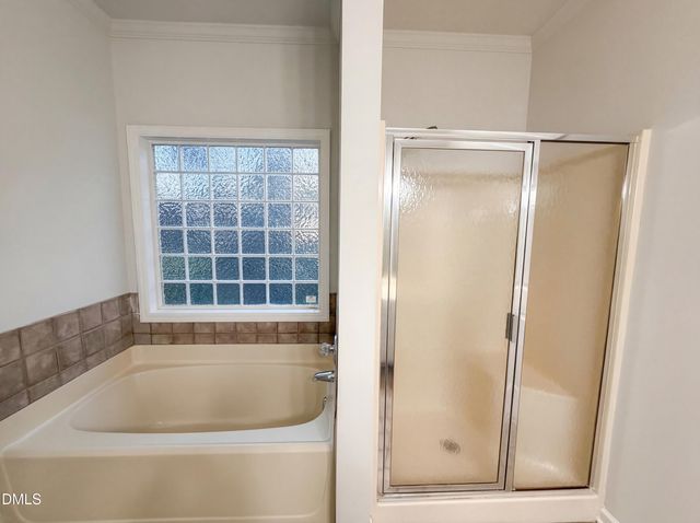 729 E Ivy Valley Drive, Fuquay Varina, NC 27526