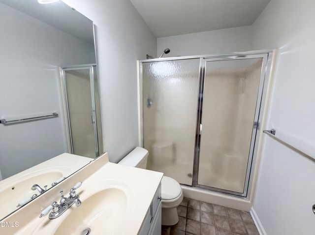 729 E Ivy Valley Drive, Fuquay Varina, NC 27526